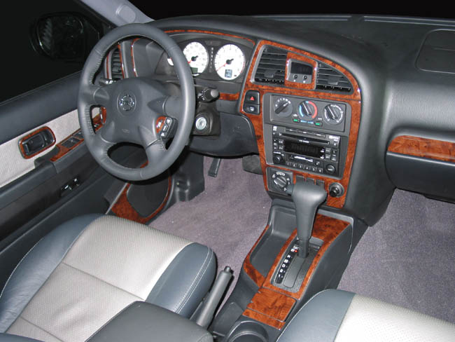Nissan Pathfder Wood Dash Kit by B&I